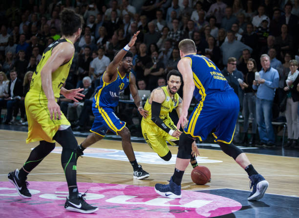 他展现出的 他展现出的